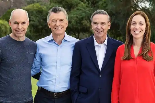 Vidal pidió por voto al oficialismo con «boleta completa»