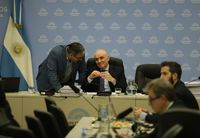 Se postergó hasta el martes la firma del Presupuesto 2025 para las negociaciones