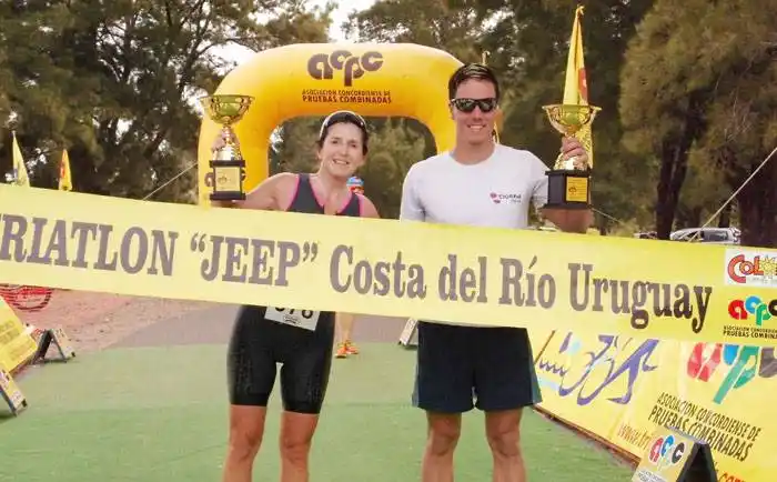 El lago se vistió de fiesta para recibir al triatlón 