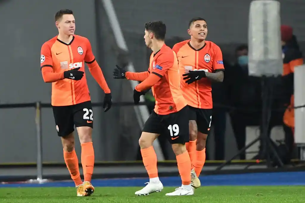 Real Madrid cayó en Ucrania y se complicó