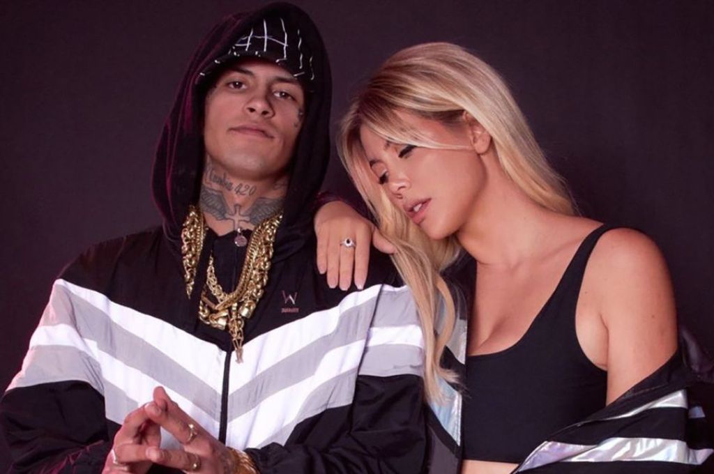 Wanda Nara y L-Gante a los besos en un boliche