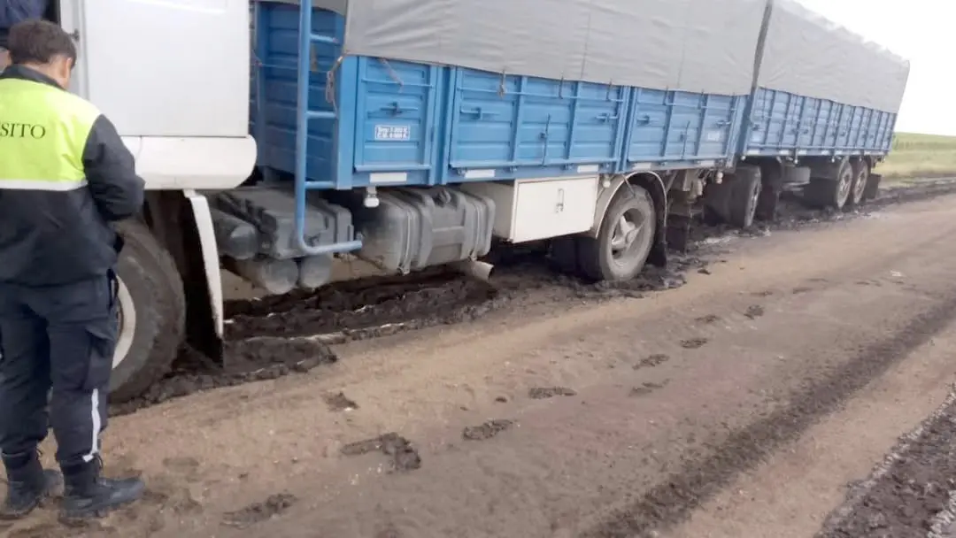 Infracciones. Por circular por caminos de tierra en días de lluvia
