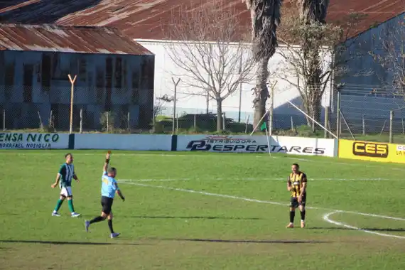 Bancario volvió a sonreir 
venció a Juventud 3 a 1