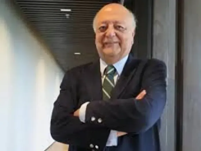 José Antonio Viera-Gallo.