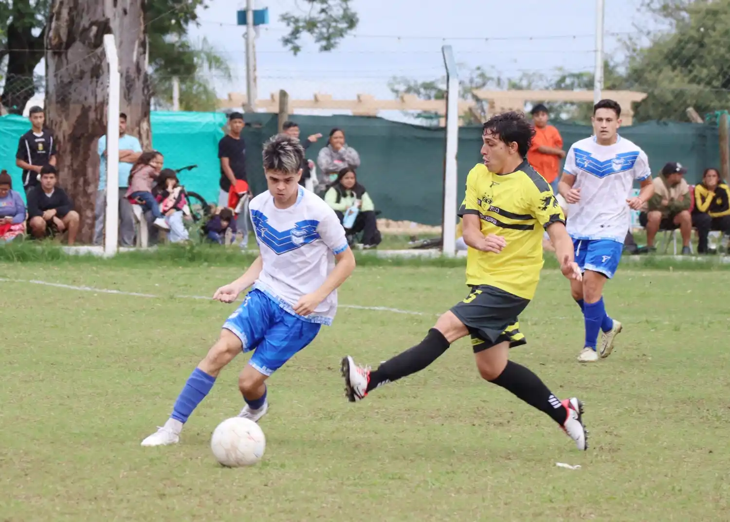 Liga Concordiense de fútbol: Comunicaciones le ganó a Santa María y Libertad goleó a Alberdi