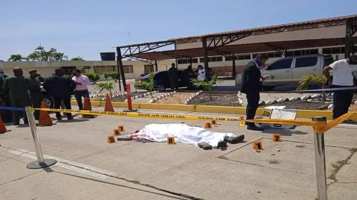Juzgado en tribunales civiles teniente de fragata que ultimó a su superior en Vargas