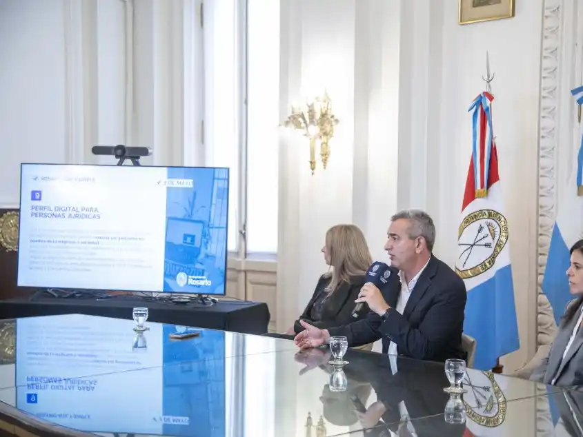 La Municipalidad presentó nuevas medidas para simplificar múltiples trámites. Lo anunció este jueves el intendente Pablo Javkin.