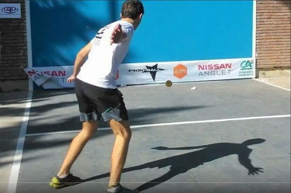 Toman impulso para otro “manotazo”