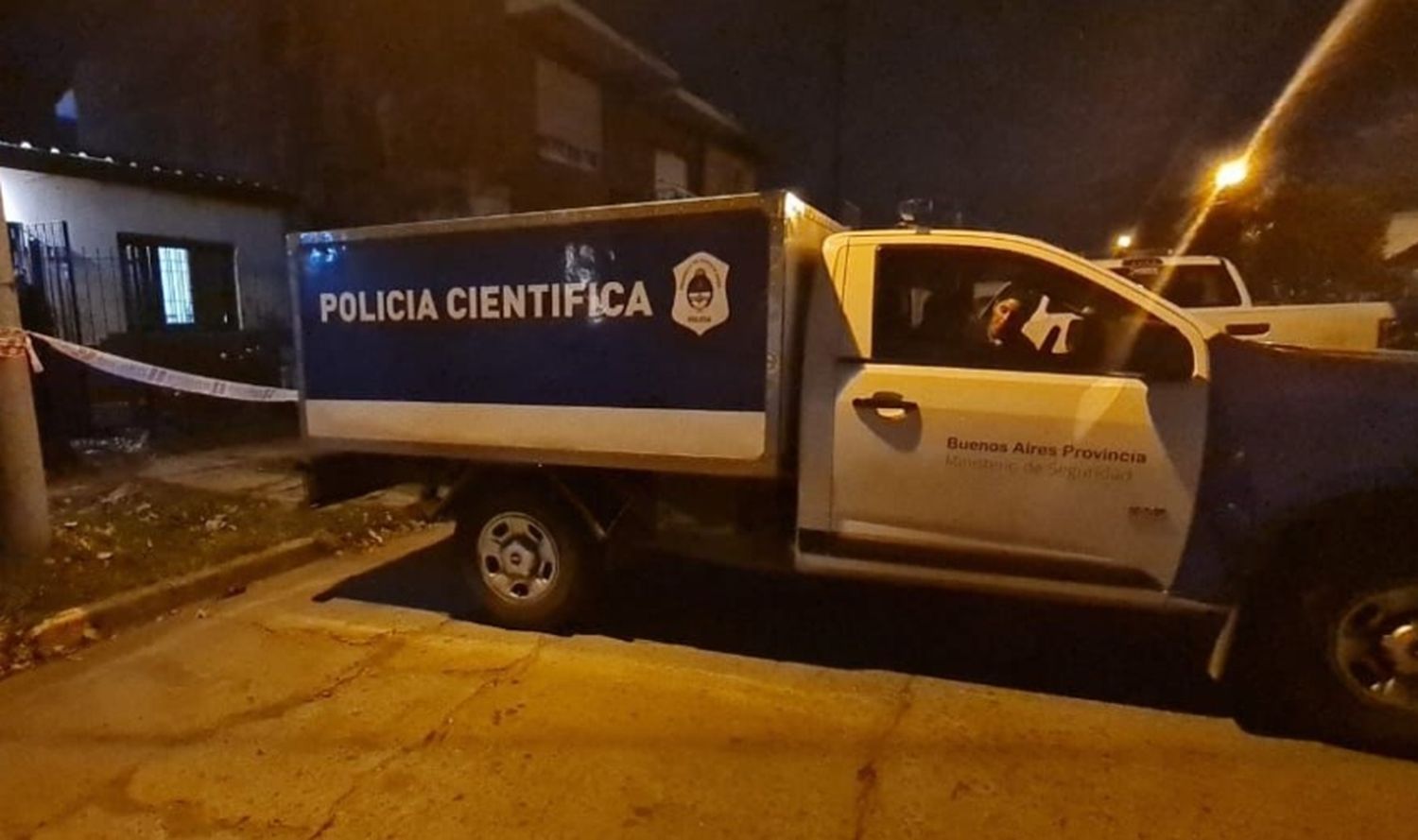 Investigan las muertes de un octogenario y su empleada doméstica