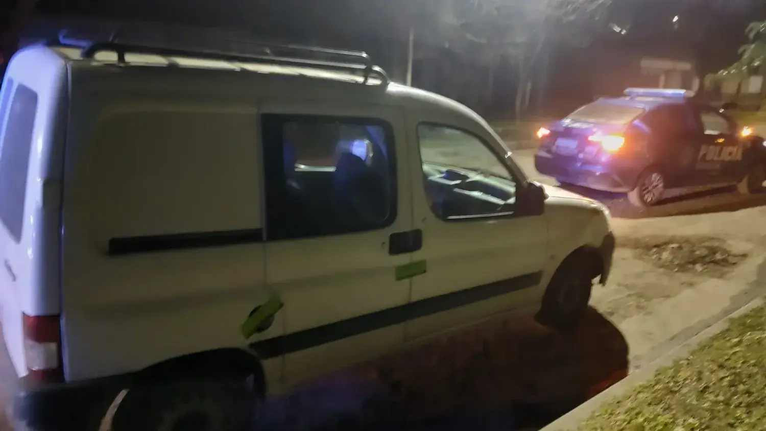 Un joven de 21 años fue aprehendido tras conducir sin luces, realizar maniobras peligrosas y con alcohol en sangre