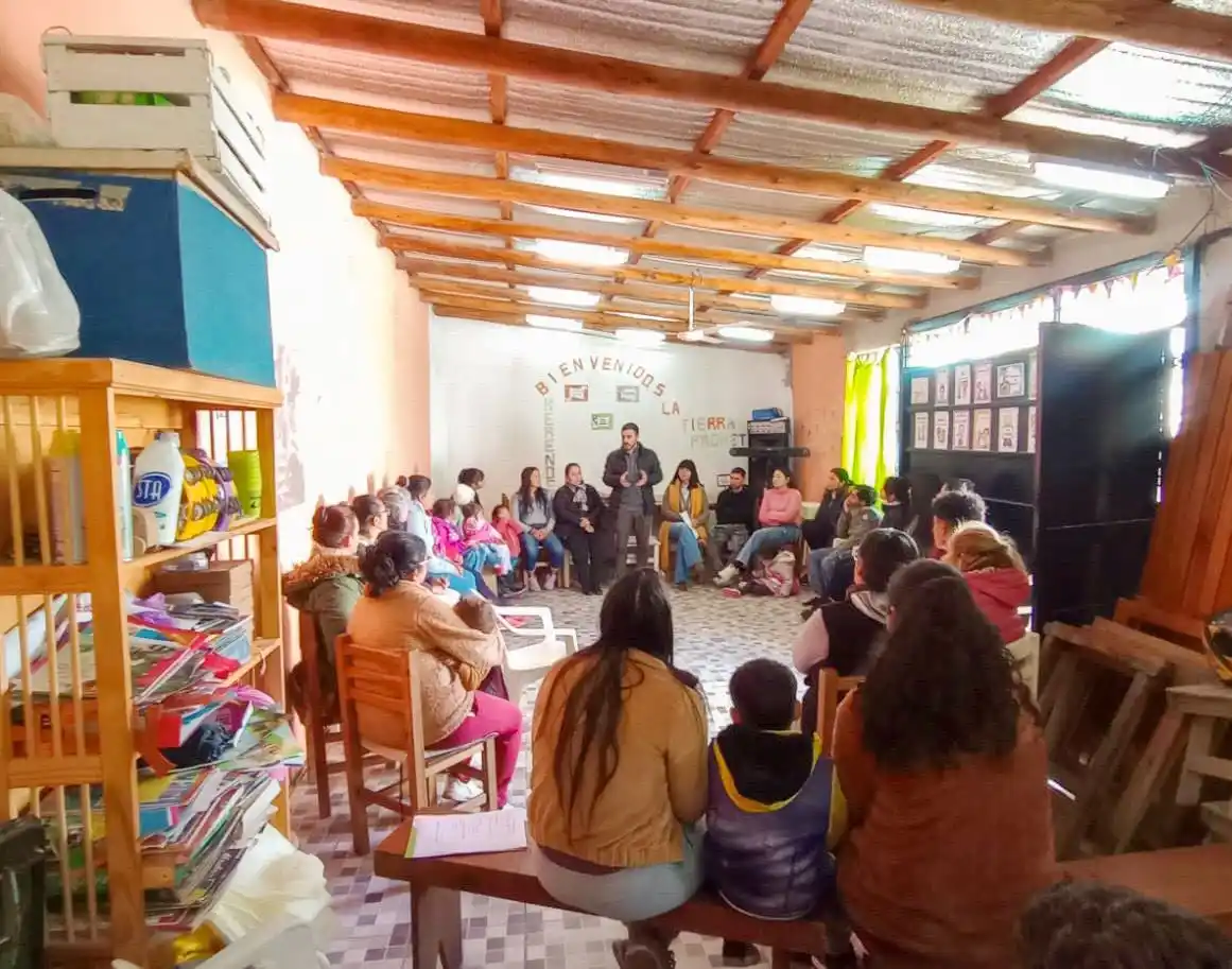 Programa “Emprender en Tu Barrio” en el asentamiento Nueva Esperanza