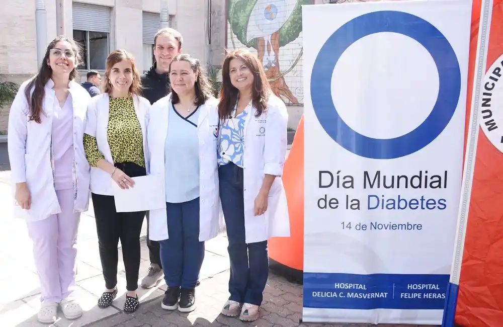  Se realizó una jornada de concientización en la Peatonal del Bicentenario