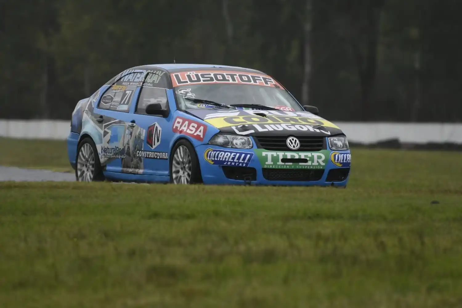 “Cartucho” Novella terminó décimo bajo la lluvia en el autódromo de La Plata
