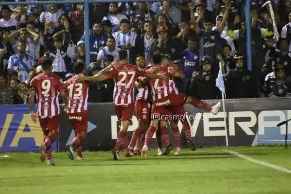 San Martín se quedó con el clásico Tucumano
