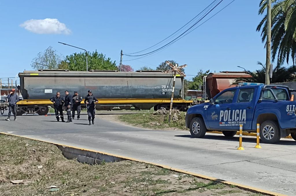 Bomberos Zapadores y Voluntarios de San Lorenzo trabajaron en el lugar