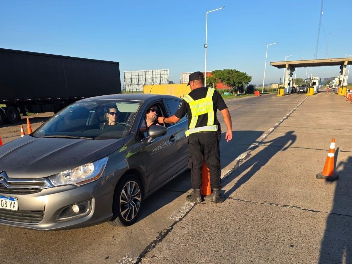 Operativo Verano en Santa Fe: la Provincia controló más de 70.000 vehículos en un mes y labró 12.000 actas