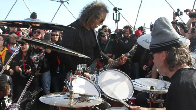 Metallica brindó un show histórico en la Antártida