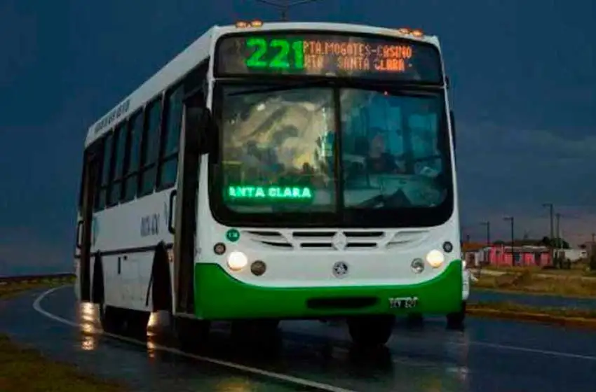 Solicitan que la línea de colectivo 221 funcione con sistema Sube