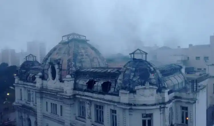 Tras incendio en Banco Nación de Bahía Blanca, continúa la atención en otras sucursales