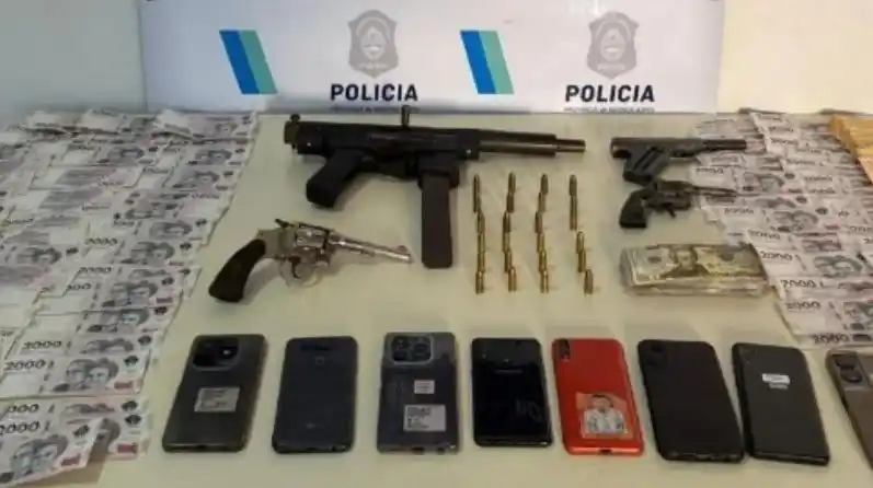 Capturaron a ladrones que desvalijaban a jubilados: los amenazaban con una ametralladora