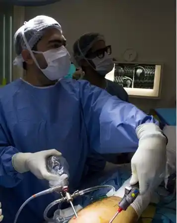 Tratamiento artroscópico para la inestabilidad posterior de hombro