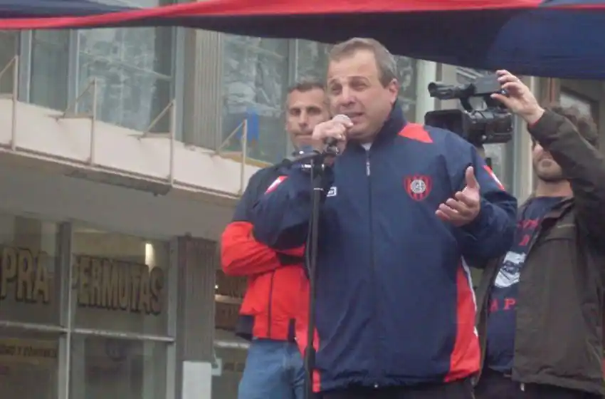 Un vocal de San Lorenzo fue detenido por tenencia de armas