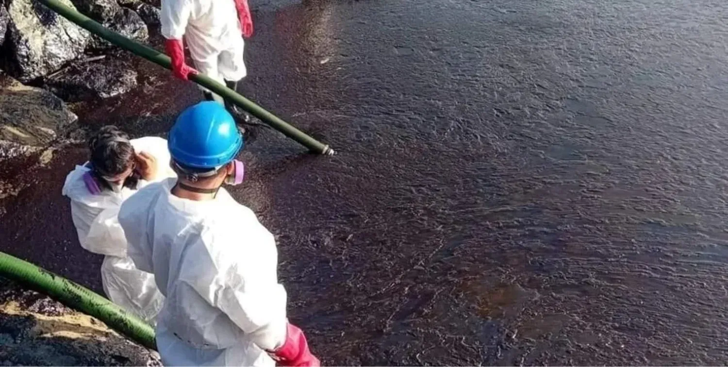 El petróleo representaba una "grave amenaza tanto para los seres humanos como para la naturaleza".