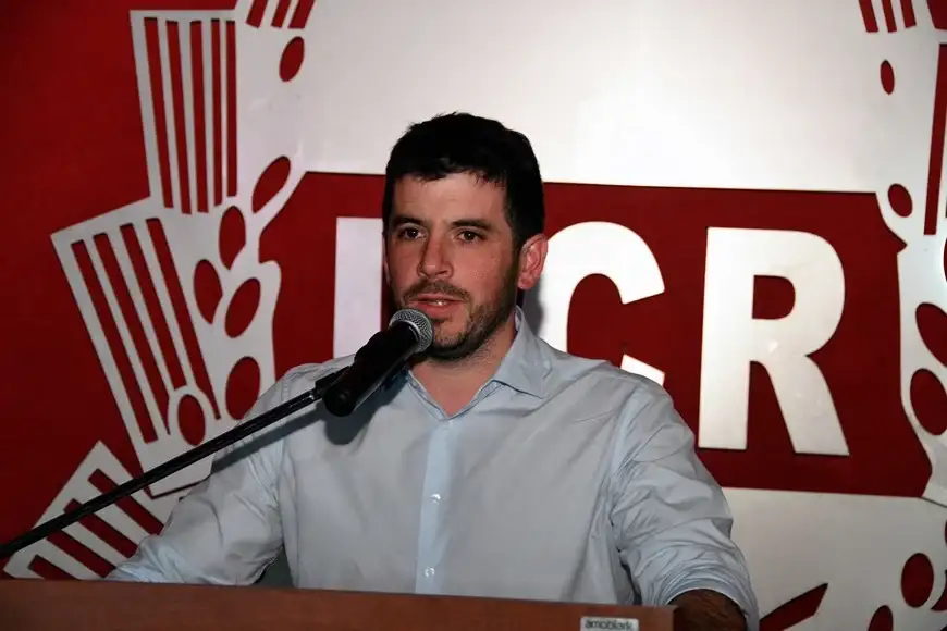 Chiarella conduce la UCR a nivel nacional y este miércoles le apuntó al jefe de Gabinete. Foto: Manuel Fabatía