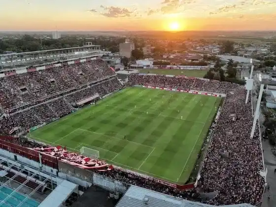 El 15 de Abril, escenario del duelo entre el Tatengue y la Lepra desde las 20:30. Foto : El Litoral