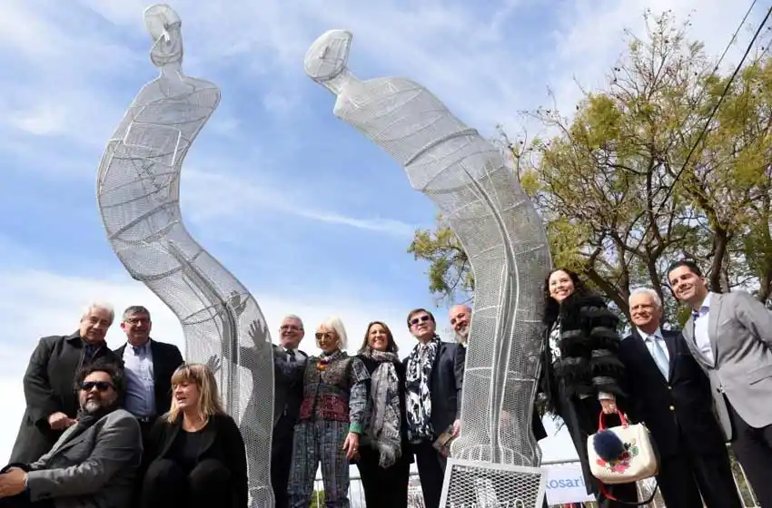 «Circuito Marta Minujín» quedó inaugurado: intervenciones artísticas en pleno espacio público de la ciudad