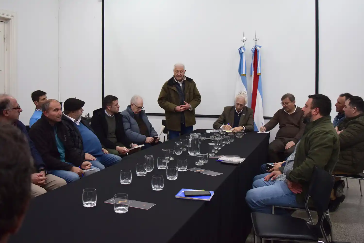 Definen políticas públicas para la lechería entrerriana