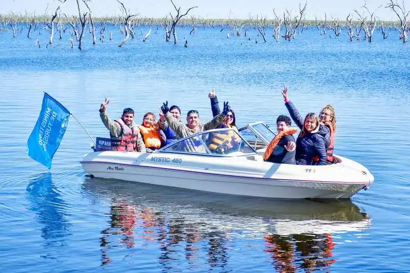 Construirán sombráculos y paradores en El Vertedero
