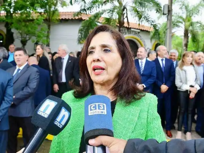 De La Rosa: “parecería que el gobierno de
Milei no cree que necesita ser auditado”