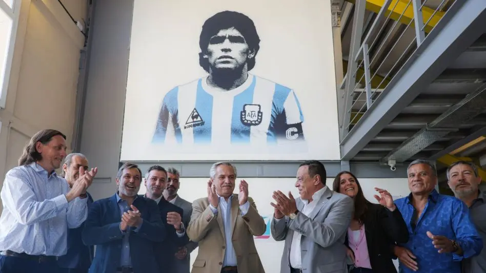 Alberto Fernández inauguró el estadio Maradona: "Cuando nos convertimos en un equipo podemos lograr grandes resultados"