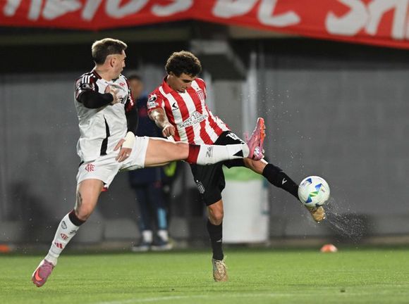 Copa Libertadores: Estudiantes quedó eliminado por penales ante Flamengo en La Plata