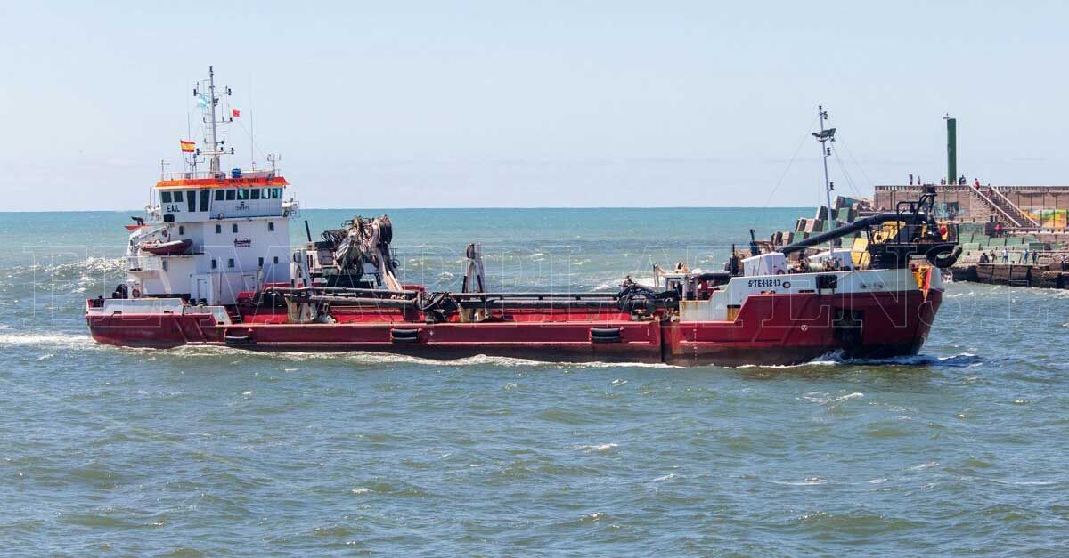 Finalizó la obra de dragado de mantenimiento del Puerto local