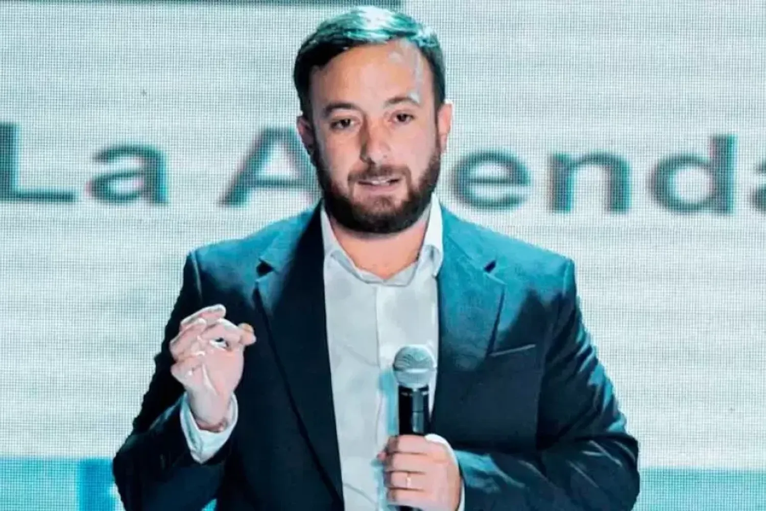 Agustin Laje