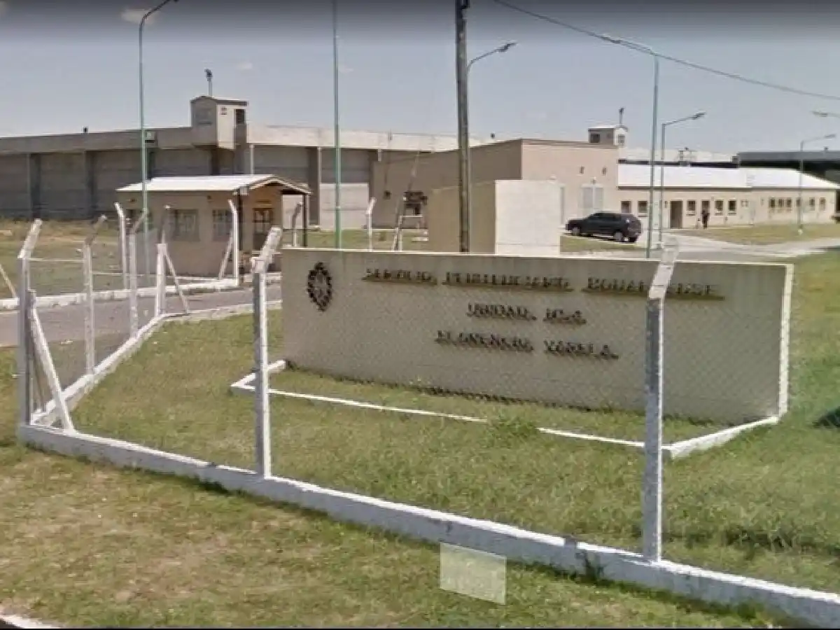 Coronavirus: internaron al primer preso contagiado del país  