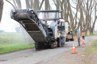 Comenzaron los trabajos de repavimentación en el acceso a la Base Aérea