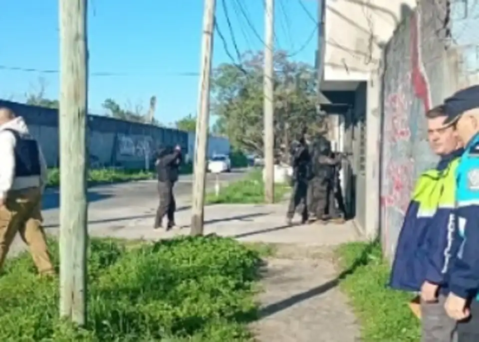 Un allanamiento en Lomas de Zamora permitió recuperar elementos robados en Tandil
