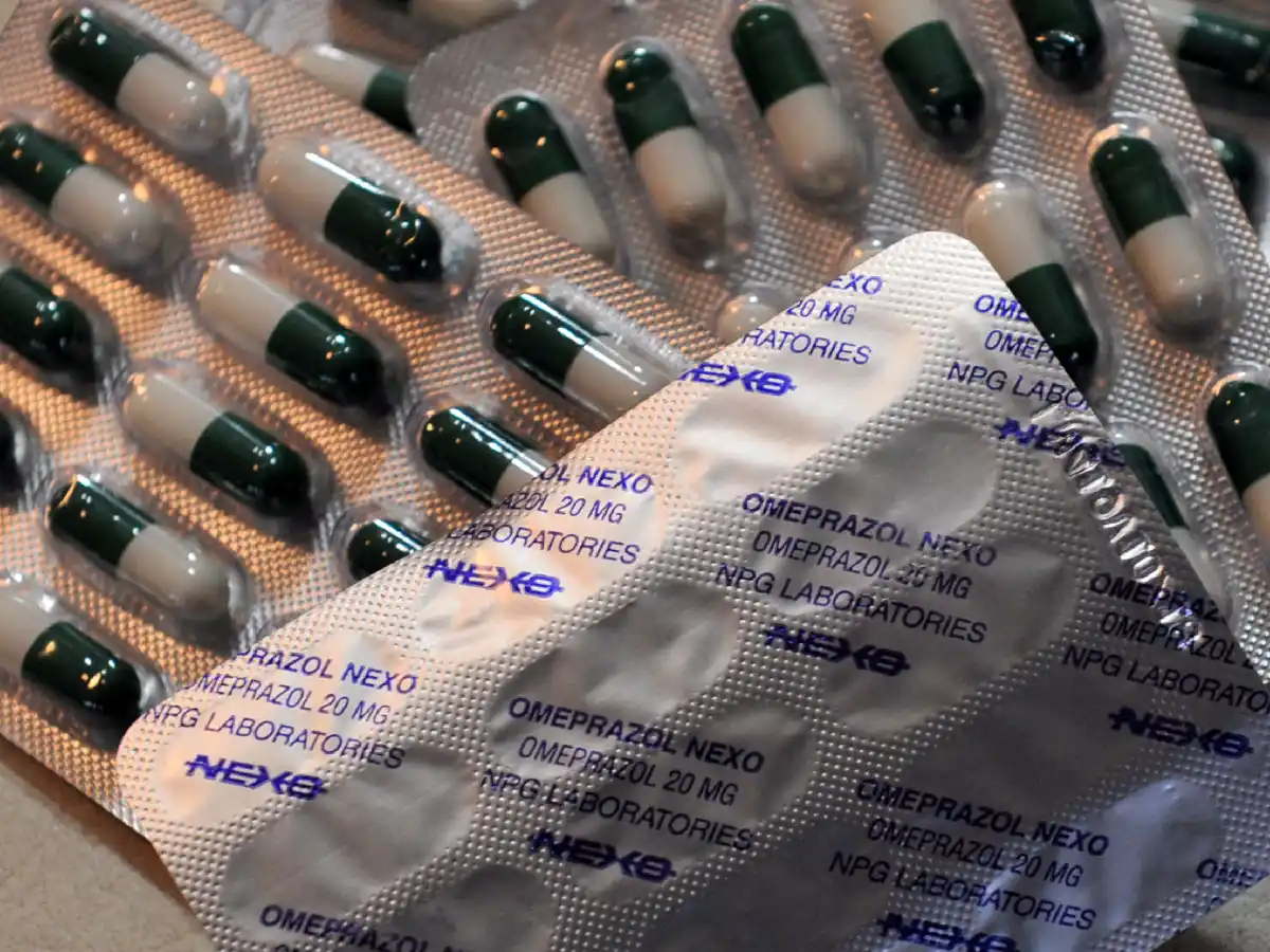 Cuándo y cómo se  debe tomar el omeprazol