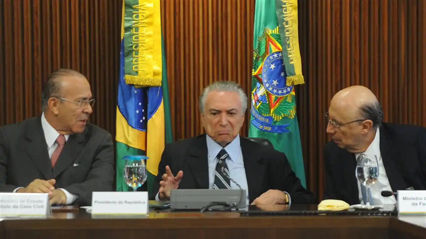 Temer acelera el ajuste y apuesta por las reformas