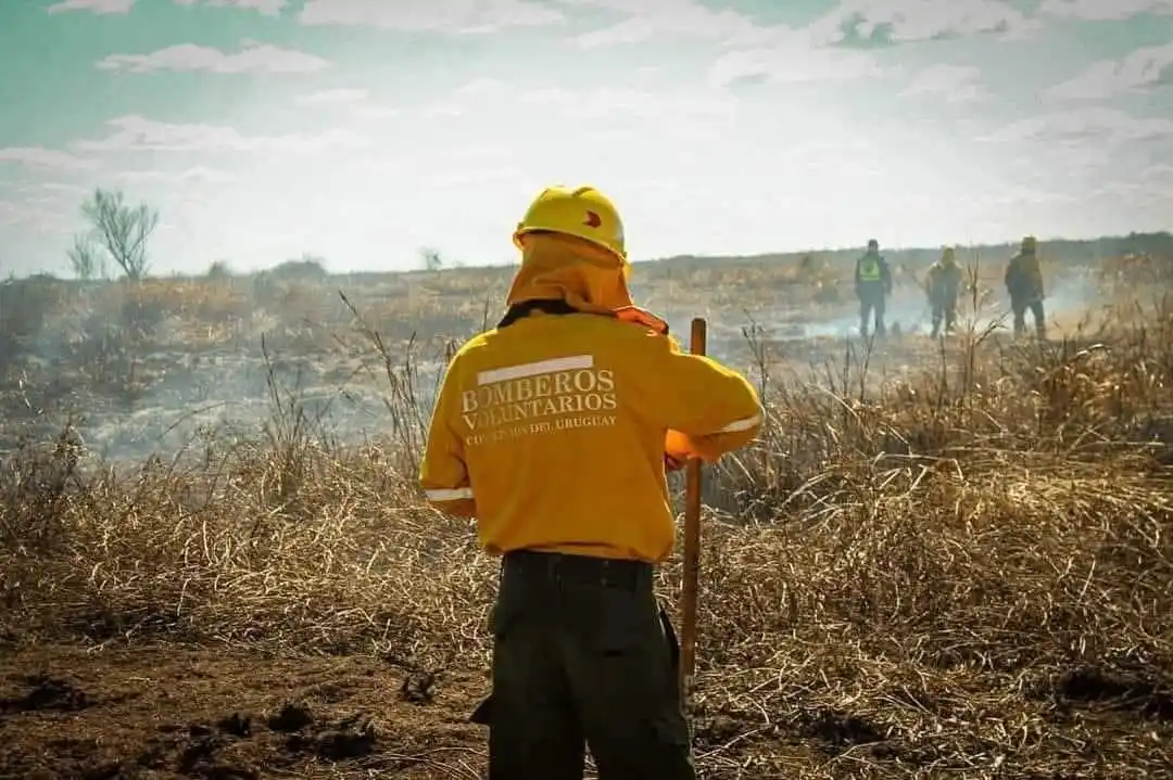 Demoras administrativas dejan sin cobertura de salud a 85 bomberos voluntarios en Entre Ríos