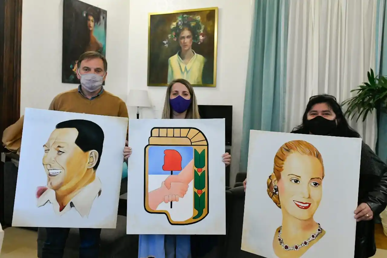 Conversatorio: «Evita, un mito político»