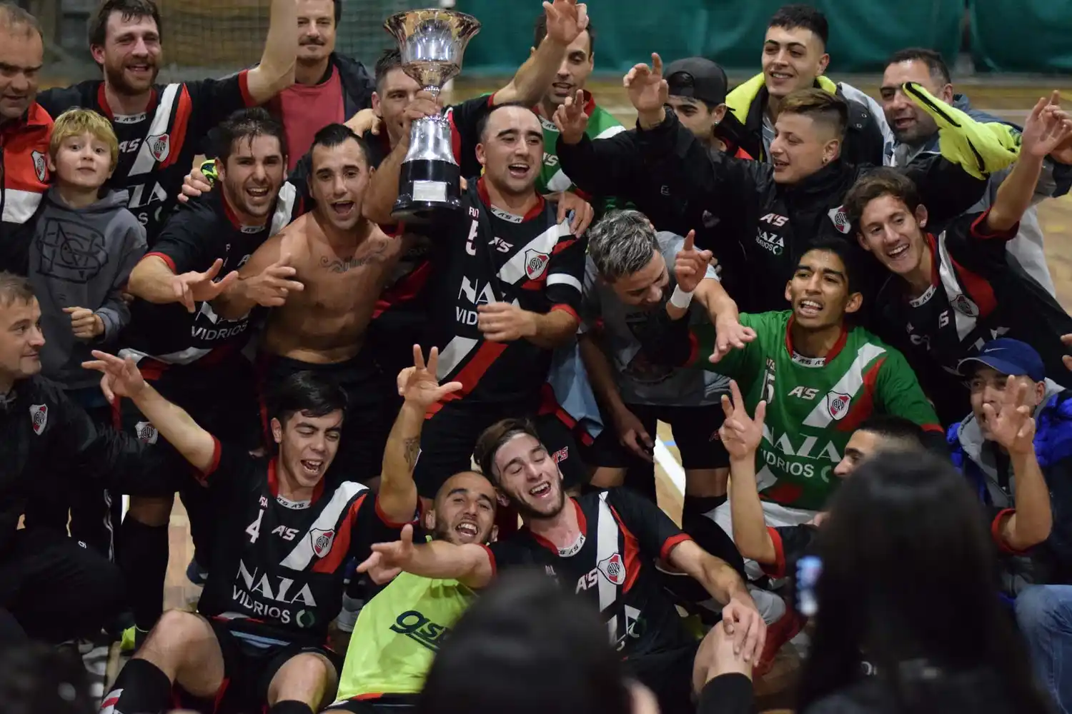 River, dueño del Apertura