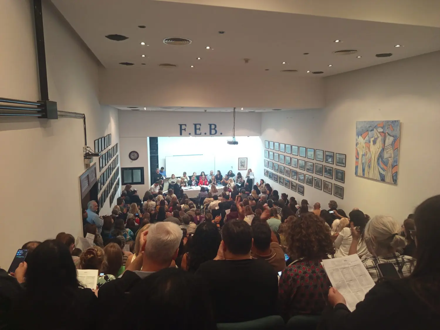 Los referentes distritales de Feb llevaron el mandato de rechazar la propuesta de Kicillof.