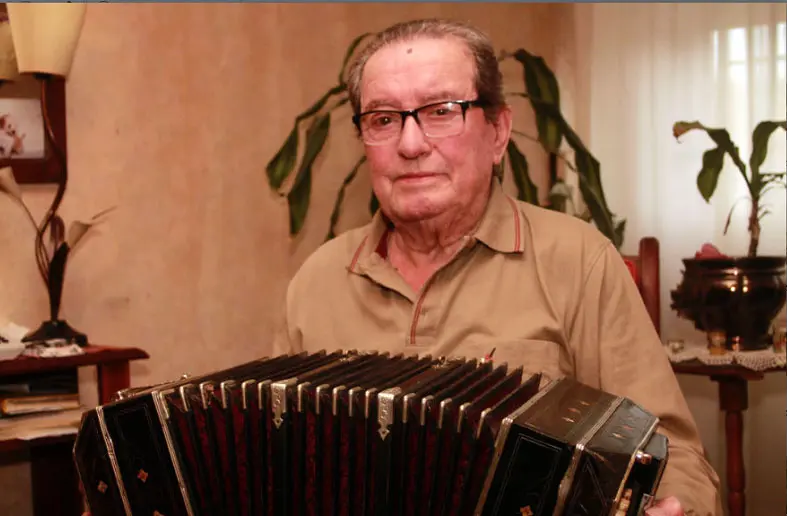 La vida junto a un bandoneón