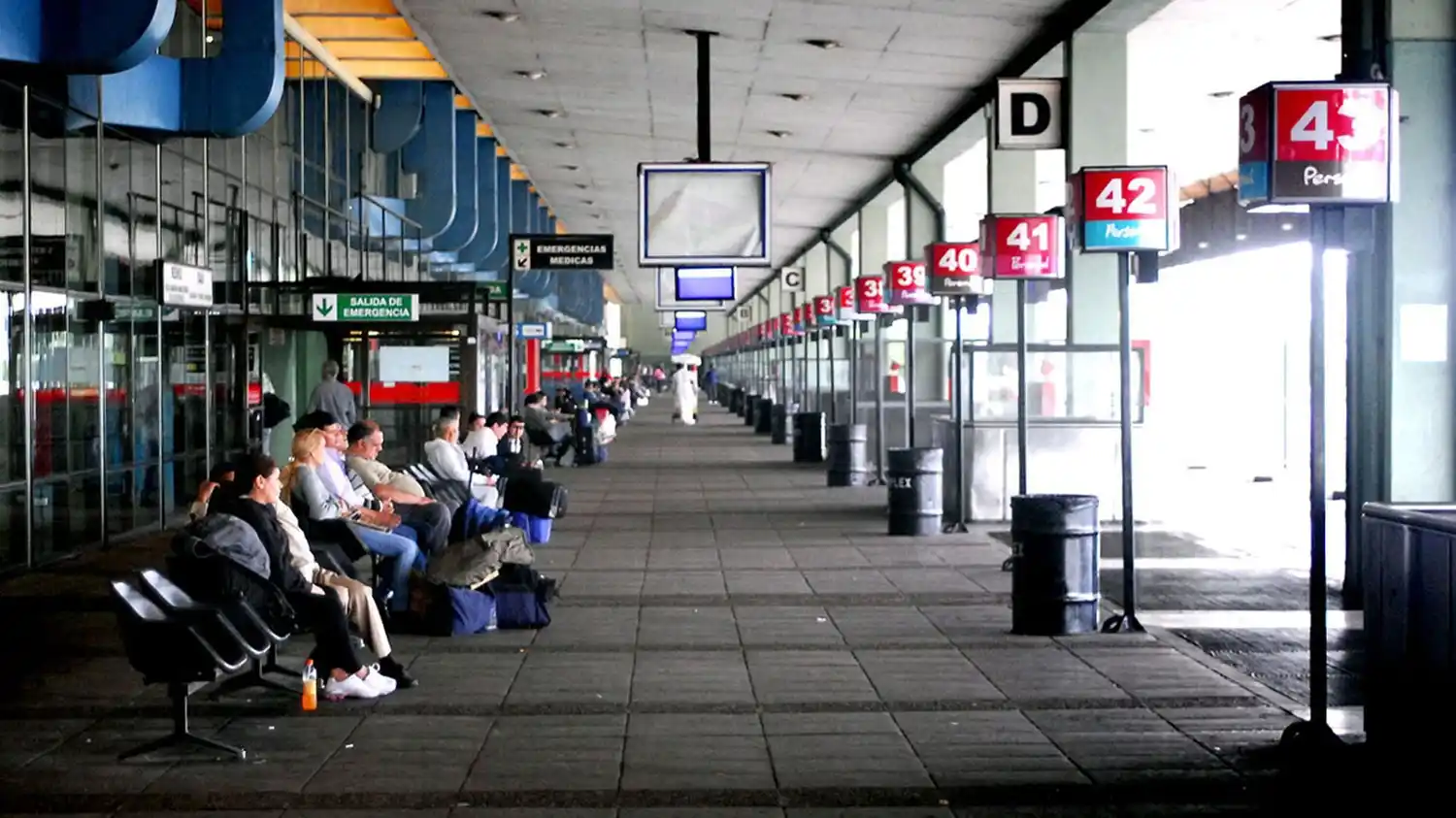 El Gobierno nacional licitará la Terminal de Retiro.