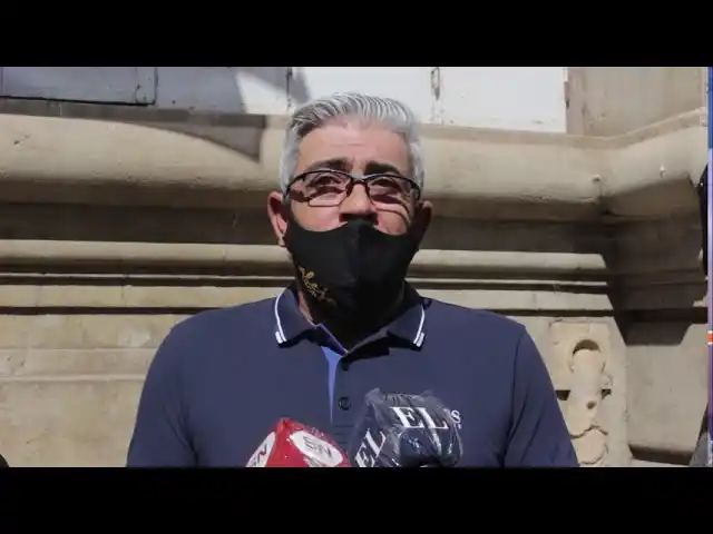 Peluqueros llevaron su reclamo a Casa de Gobierno