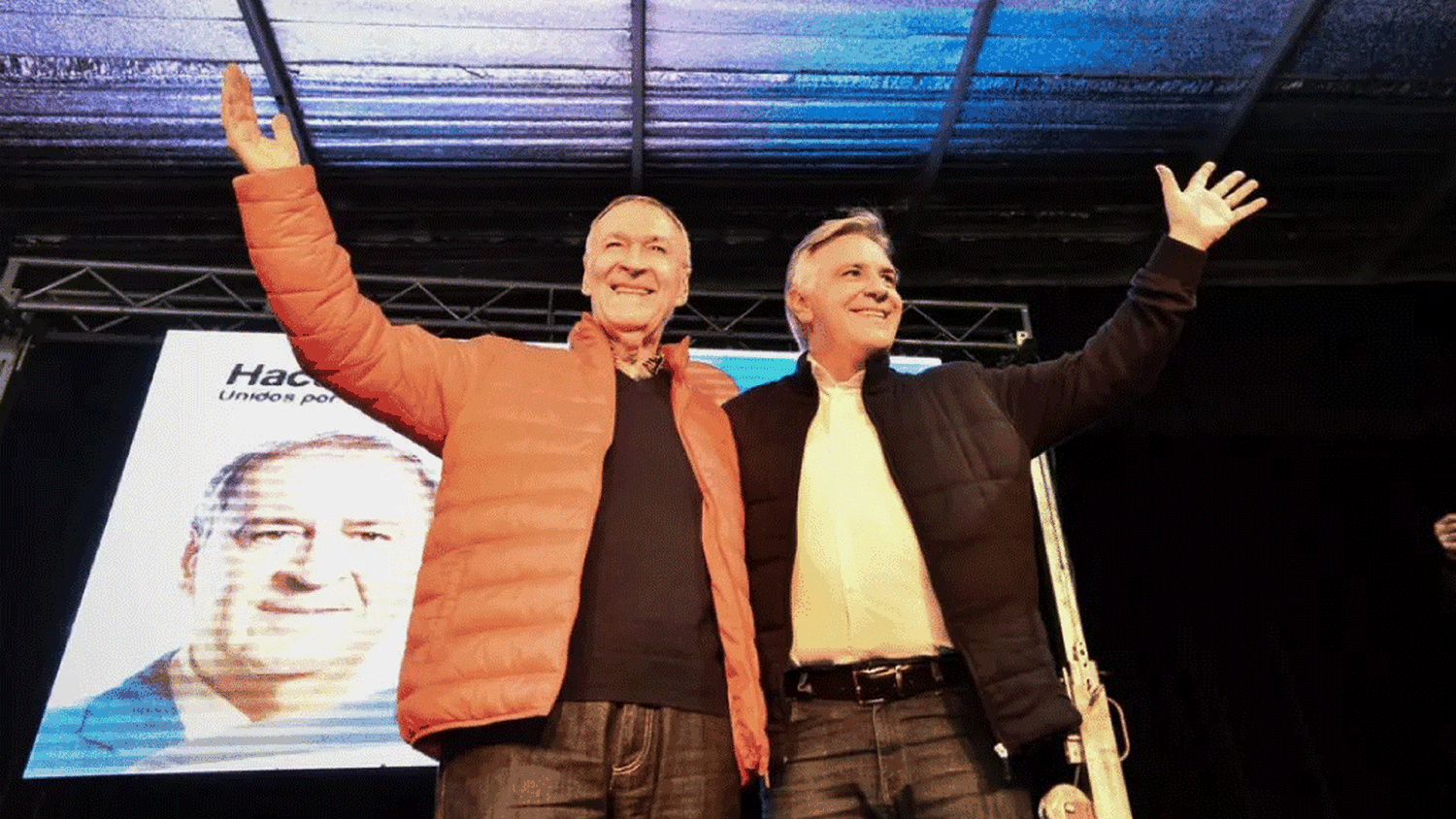 Schiaretti junto a Llaryora, actual gobernador y gobernador electo